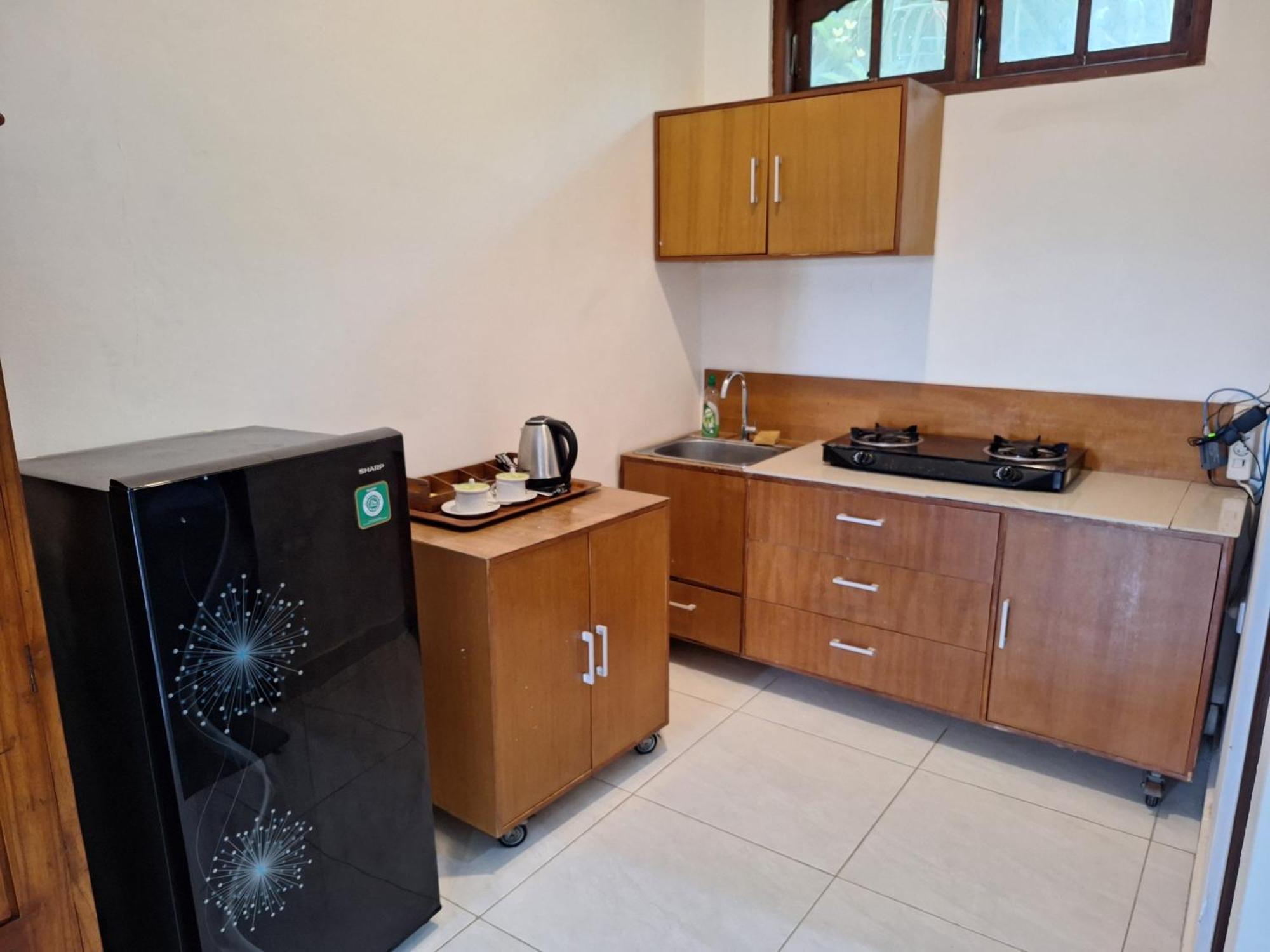 Batu Jaran Hill Aparthotel