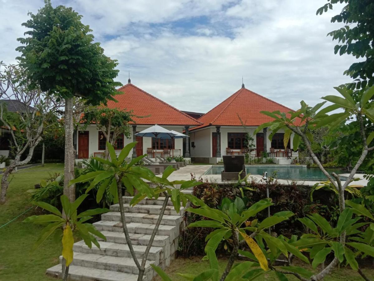 Aparthotel Batu Jaran Hill *